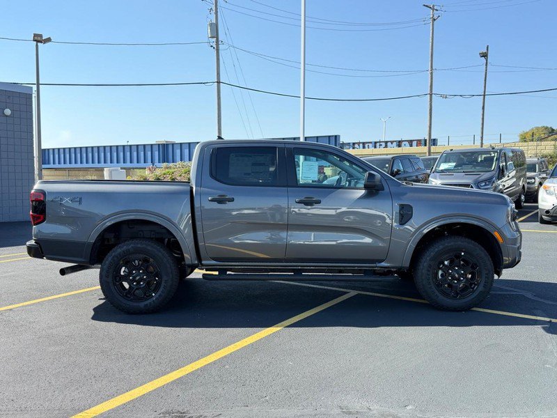 New 2026 Ford Ranger XLT w/ Black Appearance Package AWD/4WD image 2
