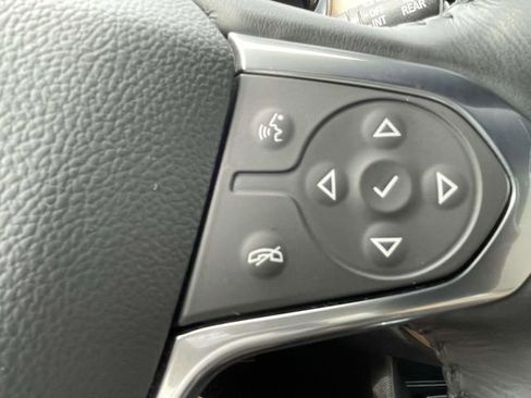 Used 2022 Chevrolet Traverse Premier w/ LPO, Floor Liner Package FWD image 22
