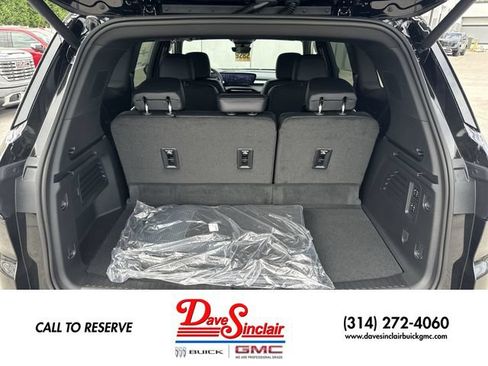 New 2026 Buick Enclave Preferred w/ Power Package FWD image 24