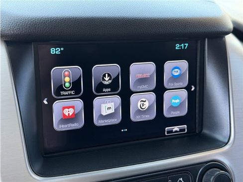 Used 2017 GMC Yukon SLT RWD image 48