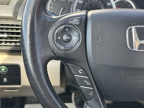 Used 2015 Honda Accord EX-L image 21
