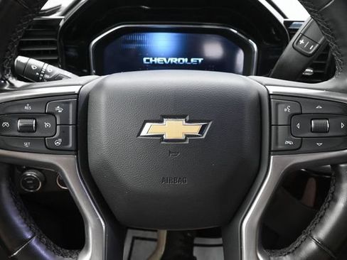Used 2023 Chevrolet Silverado 1500 LT AWD/4WD image 37