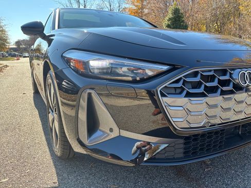 Certified 2025 Audi A5 2.0T Premium w/ Convenience Package image 24