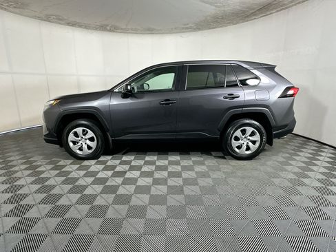 Used 2024 Toyota RAV4 LE FWD image 6