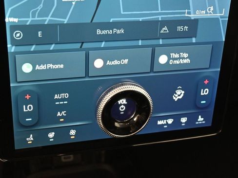 Used 2025 Ford Mustang Mach-E Premium image 18