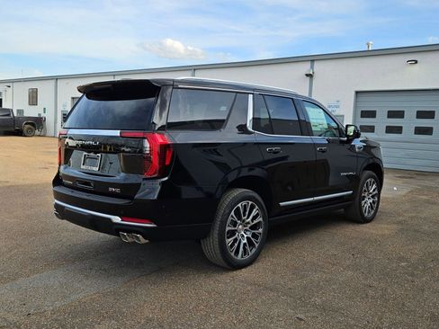 New 2026 GMC Yukon Denali image 6