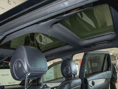 Used 2022 Mercedes-Benz GLC 300 image 13