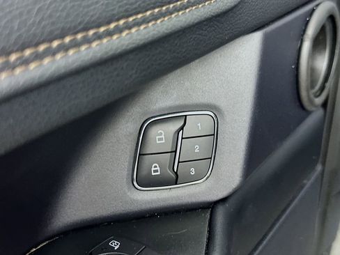 Used 2019 Ford Expedition Platinum RWD image 21