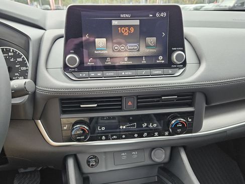 New 2026 Nissan Rogue SV image 8