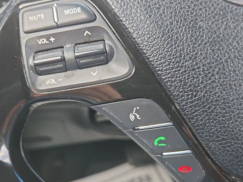 Used 2018 Kia Forte Sedan FWD image 50