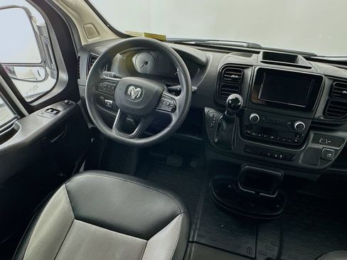 Used 2023 RAM ProMaster 2500 FWD image 9