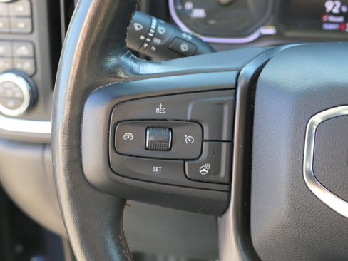 Used 2023 GMC Sierra 2500 AT4 image 18