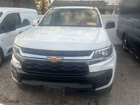 Used 2022 Chevrolet Colorado W/T w/ WT Convenience Package image 3