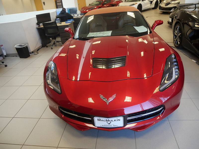 Used 2015 Chevrolet Corvette Stingray Convertible w/ 2LT Preferred Equipment Group RWD image 2