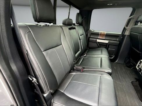 Used 2020 Ford F150 Lariat w/ Equipment Group 502A Luxury AWD/4WD image 25