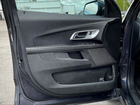 Used 2016 Chevrolet Equinox LT w/ Convenience Package image 17