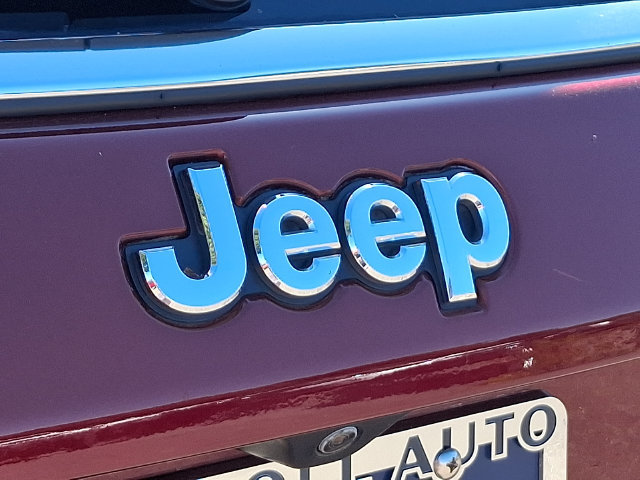 Used 2020 Jeep Compass Latitude AWD/4WD image 30