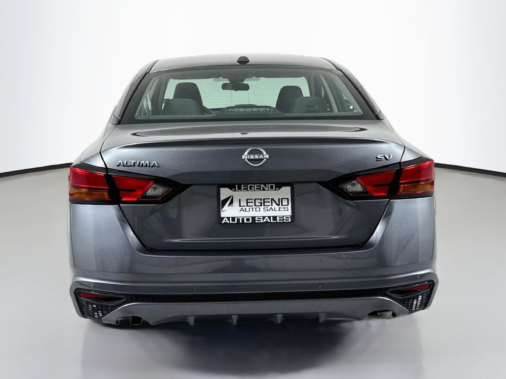 Used 2024 Nissan Altima 2.5 SV FWD image 7