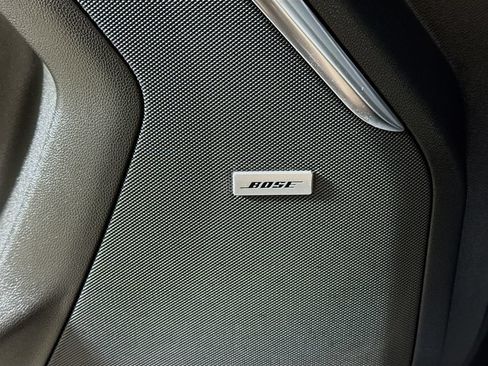 Certified 2025 GMC Yukon Denali AWD/4WD image 17