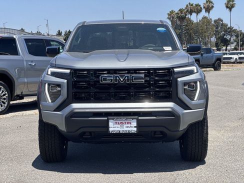 New 2026 GMC Canyon Elevation w/ LPO, Black Badging Package RWD image 2