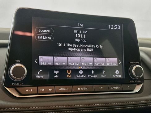 Used 2024 Nissan Rogue S FWD image 21