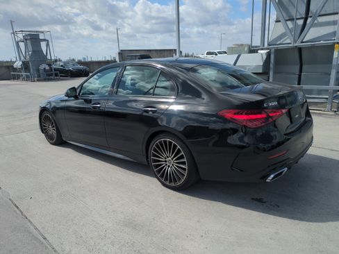 Used 2022 Mercedes-Benz C 300 Sedan image 7
