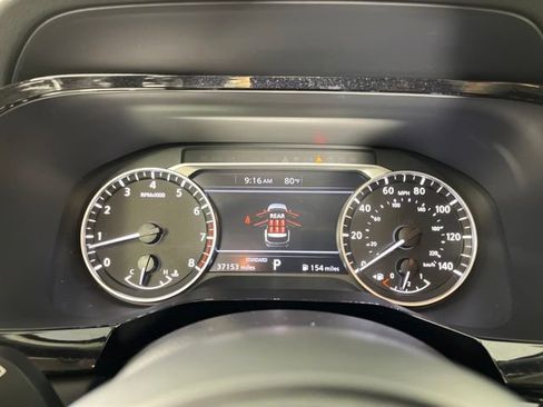 Used 2025 Nissan Pathfinder SV FWD image 25