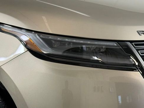 New 2026 Land Rover Range Rover Velar S image 15