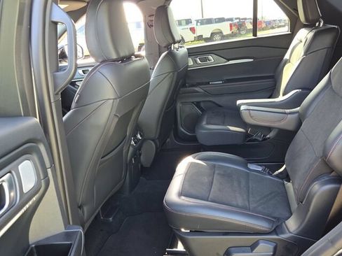 Used 2026 Ford Explorer ST w/ Sun And Sound Package RWD image 8