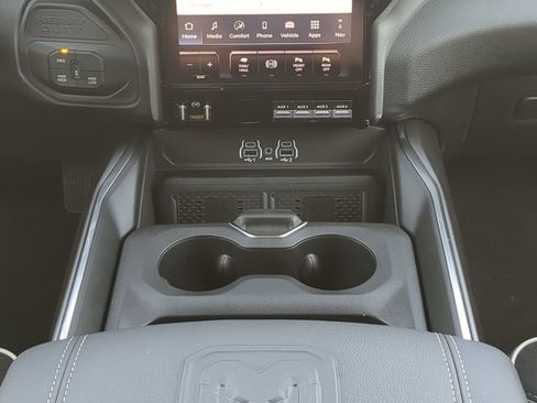 New 2025 RAM 2500 Laramie image 17