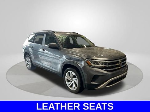 Used 2021 Volkswagen Atlas SE image 3