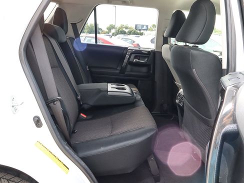 Used 2024 Toyota 4Runner TRD Off-Road image 23