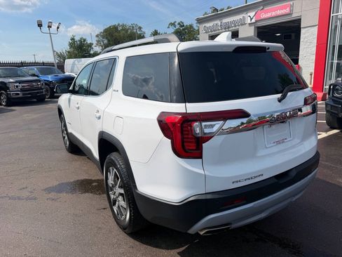 Used 2022 GMC Acadia SLE w/ Driver Convenience Package FWD image 7