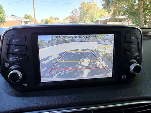 Used 2019 Hyundai Santa Fe SE AWD/4WD image 21