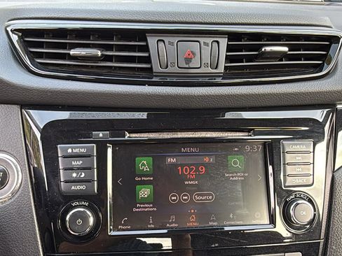 Used 2019 Nissan Rogue Sport SL image 13