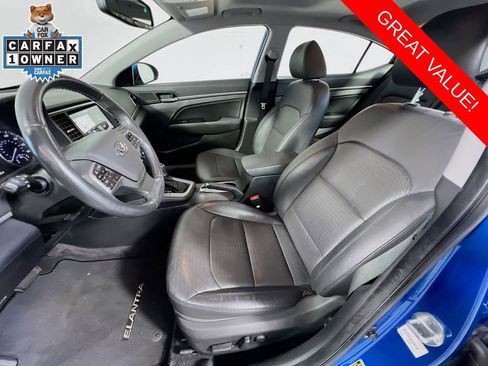 Used 2017 Hyundai Elantra Limited w/ Limited Tech Package 08 FWD image 12