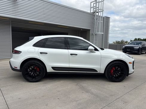 Used 2022 Porsche Macan S AWD/4WD image 4