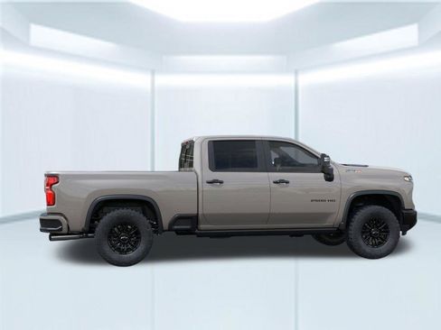 New 2026 Chevrolet Silverado 2500 ZR2 AWD/4WD image 7