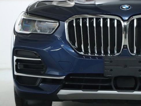 Certified 2022 BMW X5 xDrive45e w/ Executive Package image 6
