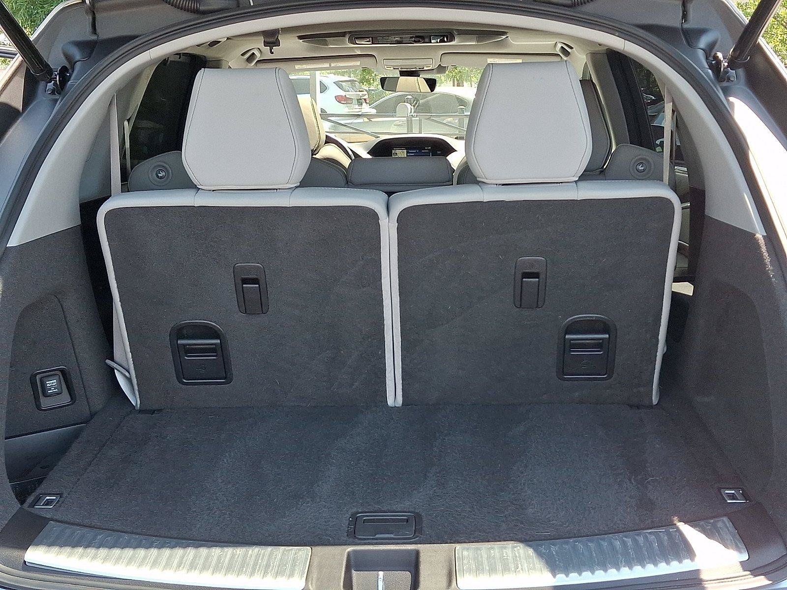 Used 2018 Acura MDX w/ Advance & Entertainment Pkg AWD/4WD image 30