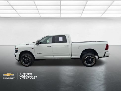 Used 2026 RAM 2500 Laramie AWD/4WD image 6