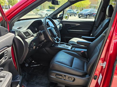 Used 2022 Honda Passport EX-L image 13