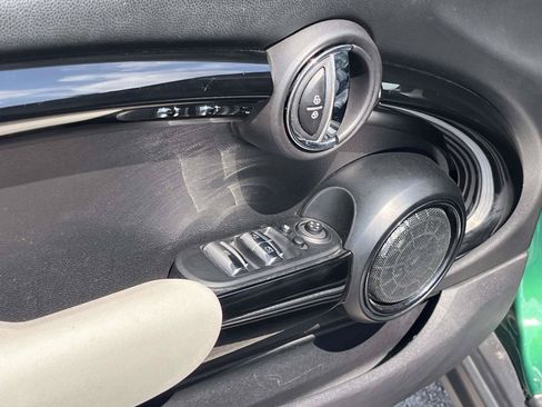 Used 2021 MINI Cooper S FWD image 13