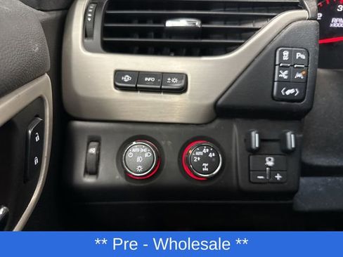 Used 2016 GMC Yukon Denali w/ Open Road Package AWD/4WD image 16