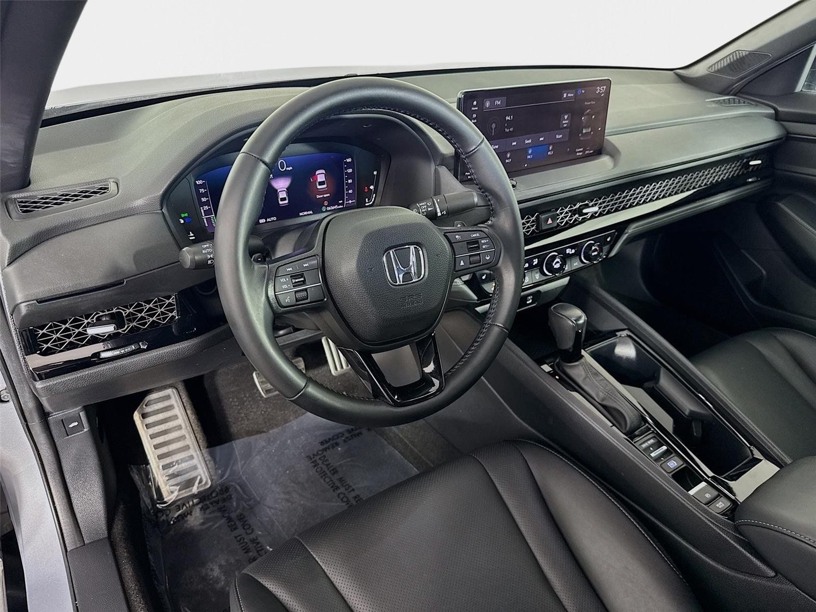 Used 2023 Honda Accord Sport image 10