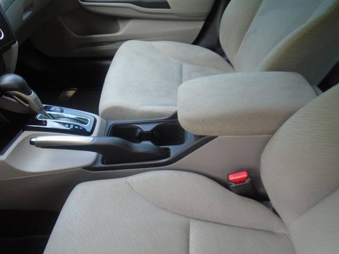 Used 2013 Honda Civic LX image 15