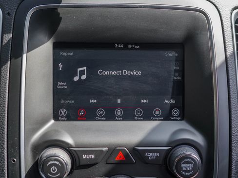Used 2019 Dodge Durango AWD image 16