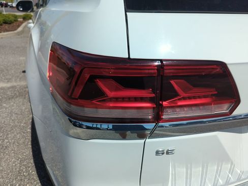 Used 2022 Volkswagen Atlas SE AWD/4WD image 18