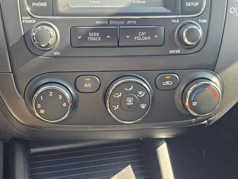 Used 2016 Kia Forte LX w/ LX Popular Plus Package FWD image 30