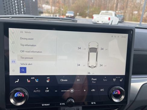 Used 2024 Lexus GX 550 550 Premium+ image 75